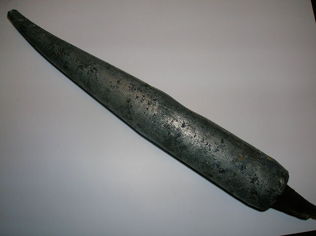 File:1280px-Lance point.jpg