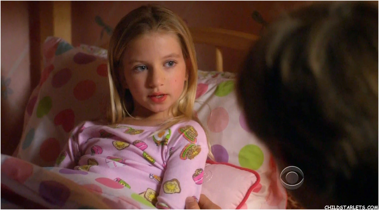 Image Marie (season 6).jpg Medium Wiki FANDOM powered by Wikia