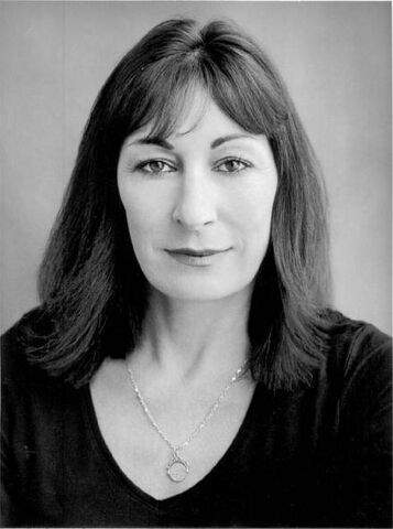 File:Anjelica huston 0.jpg