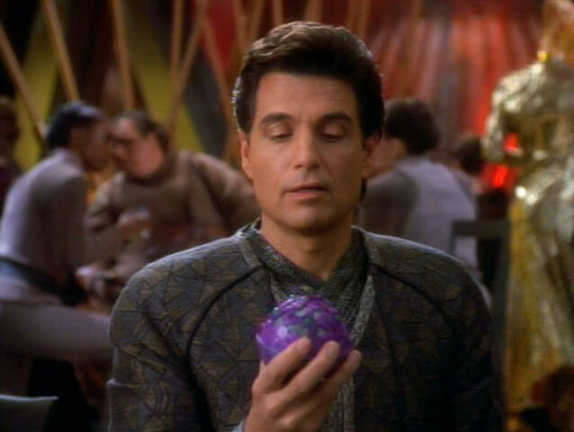 File:Martus-with-gambling-device.jpg