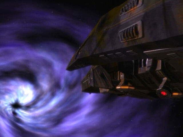 File:Hirogen ship black hole.jpg