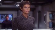 T'Pol verhandelt mit Grat.jpg