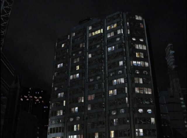 File:Quarren apartment building.jpg