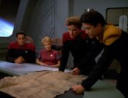 Die Offiziere der Voyager planen Starling zu stoppen