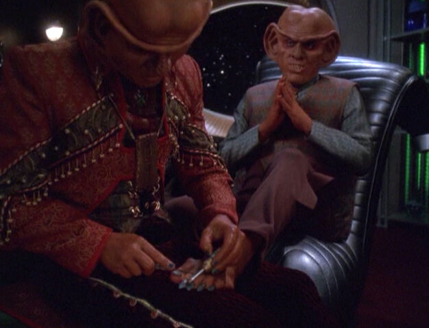 File:Pedicure.jpg