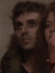 Zuschauer 15 im postatomaren Gerichtssaal.jpg