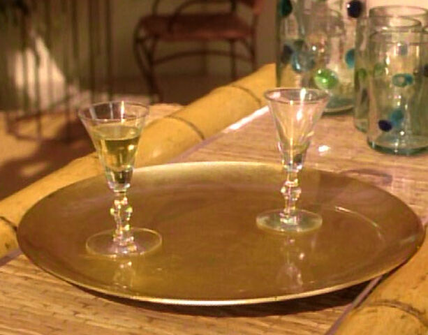 File:Gallia nectar.jpg