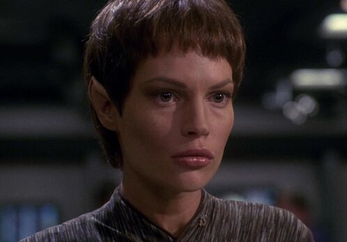 File:T'Pol, 2151.jpg