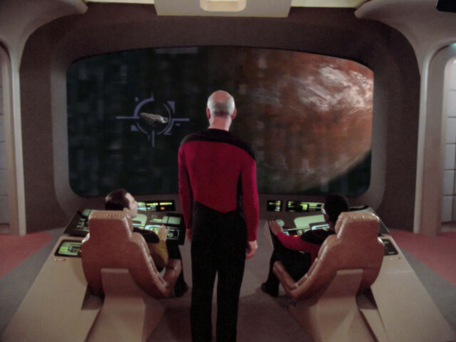File:Viewscreen targeting, remastered.jpg
