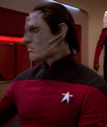 Cardassian helmsman, 2370.jpg