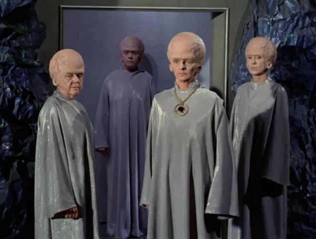 Plik:Talosianie -TOS, The Cage--001.jpg