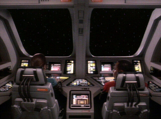 File:Runabout forward view.jpg