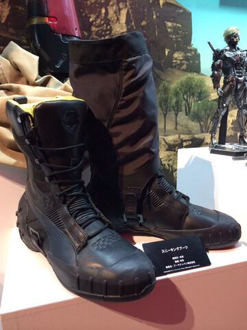 File:MGSV-TGS-2014-Boots.jpg