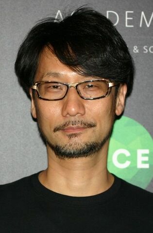Файл:Hideo Kojima.jpg
