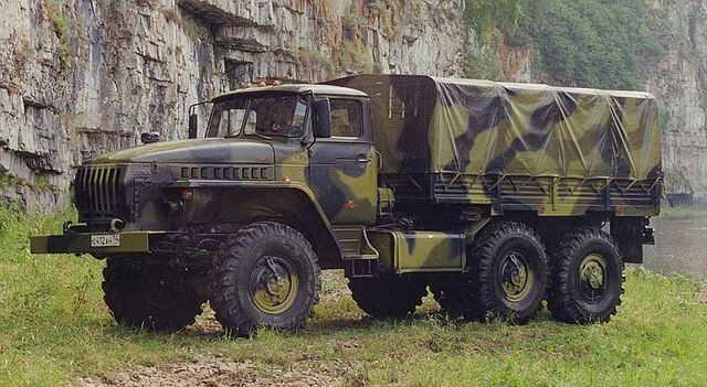 File:Ural-4320-31-Flatbed-Truck-1S.jpg