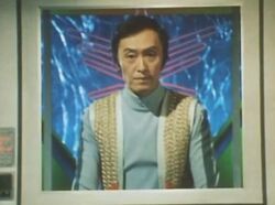 Commander Qom 1