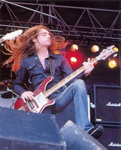 Archivo:Cliff.jpg