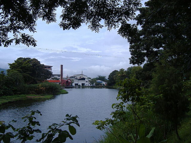 File:Viakroti lake.jpg