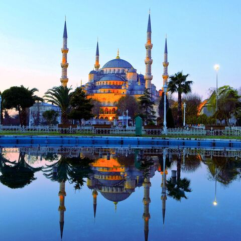 File:Blue Mosque.jpg