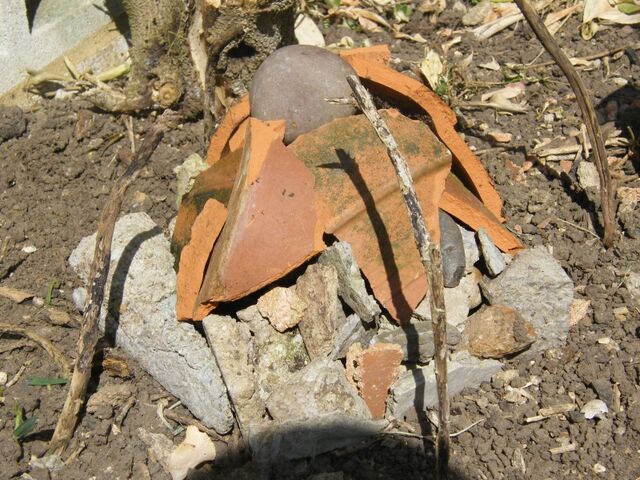 File:OrangePyramidApril11.jpg