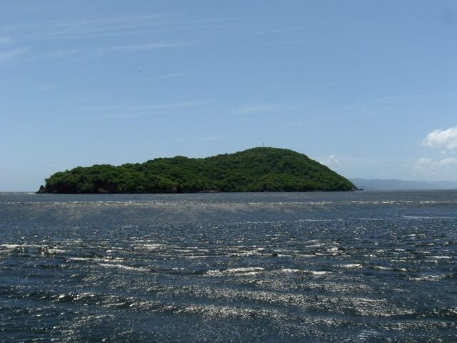 File:Isla patos.jpg
