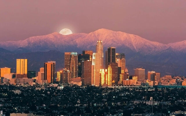Archivo:Los-Angeles-City-Moon-United-States.jpg