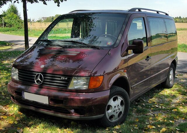 File:800px-Mercedes V-Klasse 20090815 front.jpg