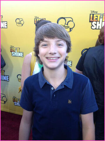 File:Jake-Short-Let-It-Shine-Movie-Premiere.jpg