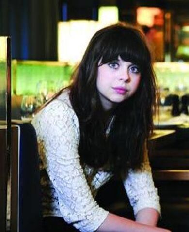 File:BelPowley.jpg