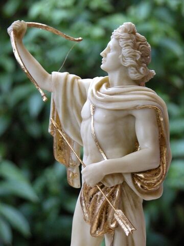 Archivo:Apolo estatua.jpg