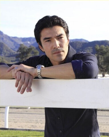 File:Ian anthony dale 02.jpg