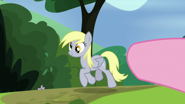 File:Pinkie Pie pointing at Derpy S7E4.png