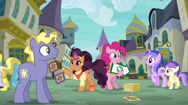 File:Saffron Masala getting Ponet's attention S6E12.png