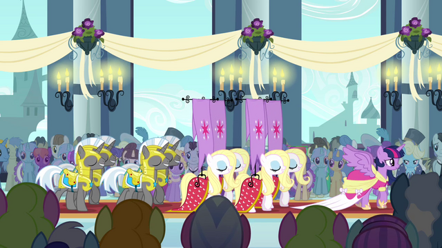 File:Standard-Bearers and Guards S3E13.png