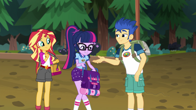File:Twilight putting her backpack on EG4.png