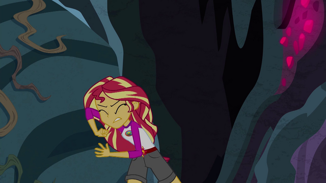 File:Sunset Shimmer pushing at the boulders EG4.png