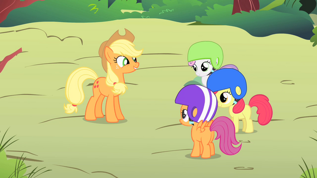File:Applejack and CMC S1E23.png