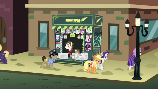 File:Rarity and Applejack leave newspaper stand in defeat S5E16.png