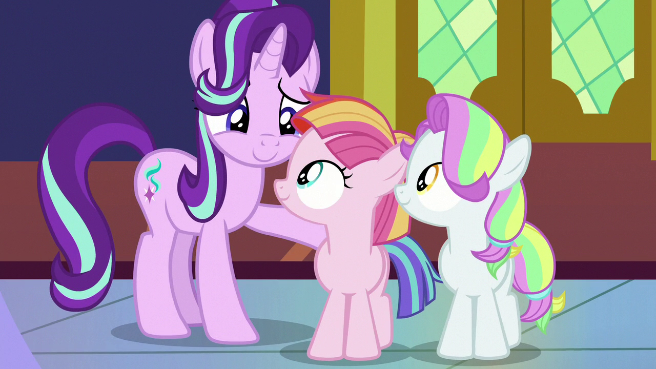 Image - Starlight, Toola Roola, and Coconut looking happy 