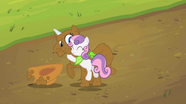 File:Sweetie Belle Rarity S2E5.png