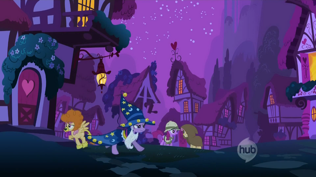 File:Twilight In frame.png