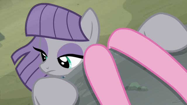 File:Maud Pie looking down from the ledge S7E4.png