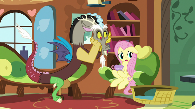 File:Fluttershy gets tongue-tied S5E7.png