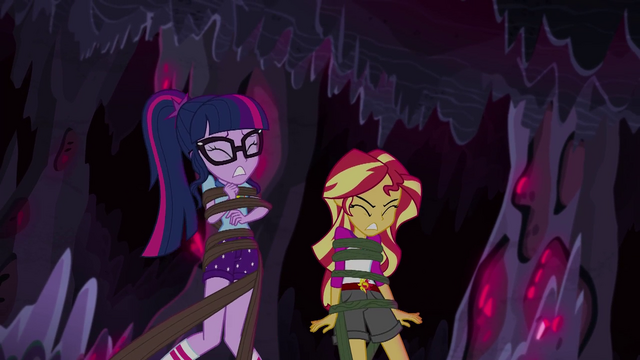 File:Twilight and Sunset ensnared in vines EG4.png