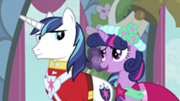 180px-Twilight falando com Shining Armor 2 S2E26.png