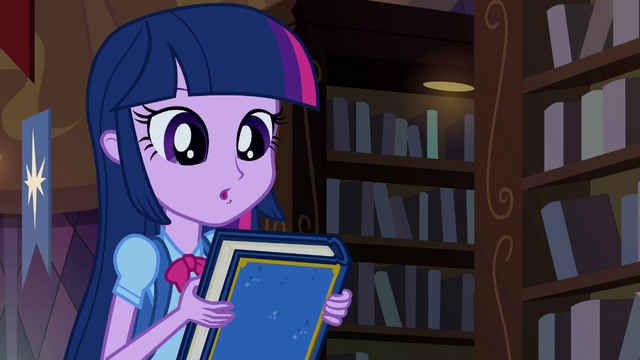 File:Twilight Sparkle curious EG.png