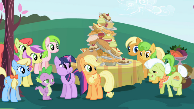 Datei:180px-Twilight Sparkle meeting the Apple family S01E01.png