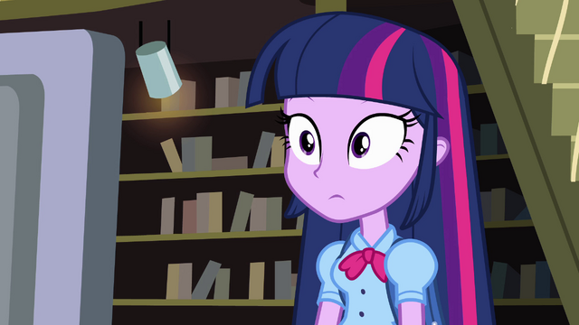 File:Twilight staring at a monitor EG.png