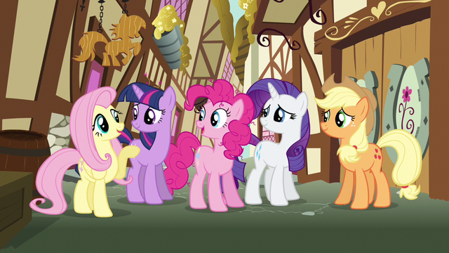 File:Rarity everypony accounted for S3E7.png