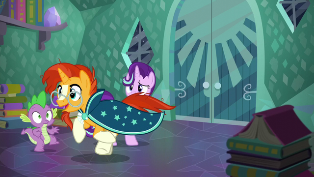 File:Sunburst runs back S6E2.png
